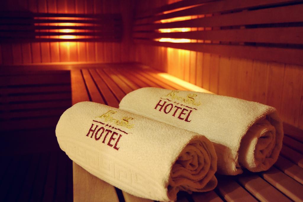 Riverside Hotel รีกา ภายนอก รูปภาพ